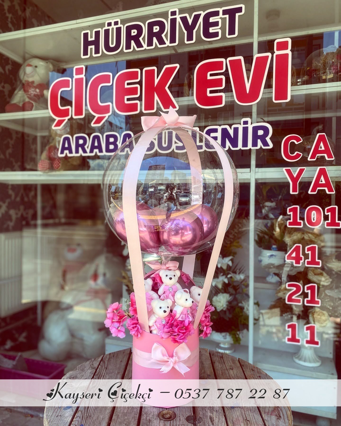 Balonlu Kutu Aranjman Pembe